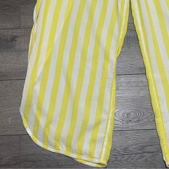 Abercrombie & Fitch Wide Leg Beach Pants Yellow White Stripe Split Leg Sz XS NWT - Picture 3 of 9